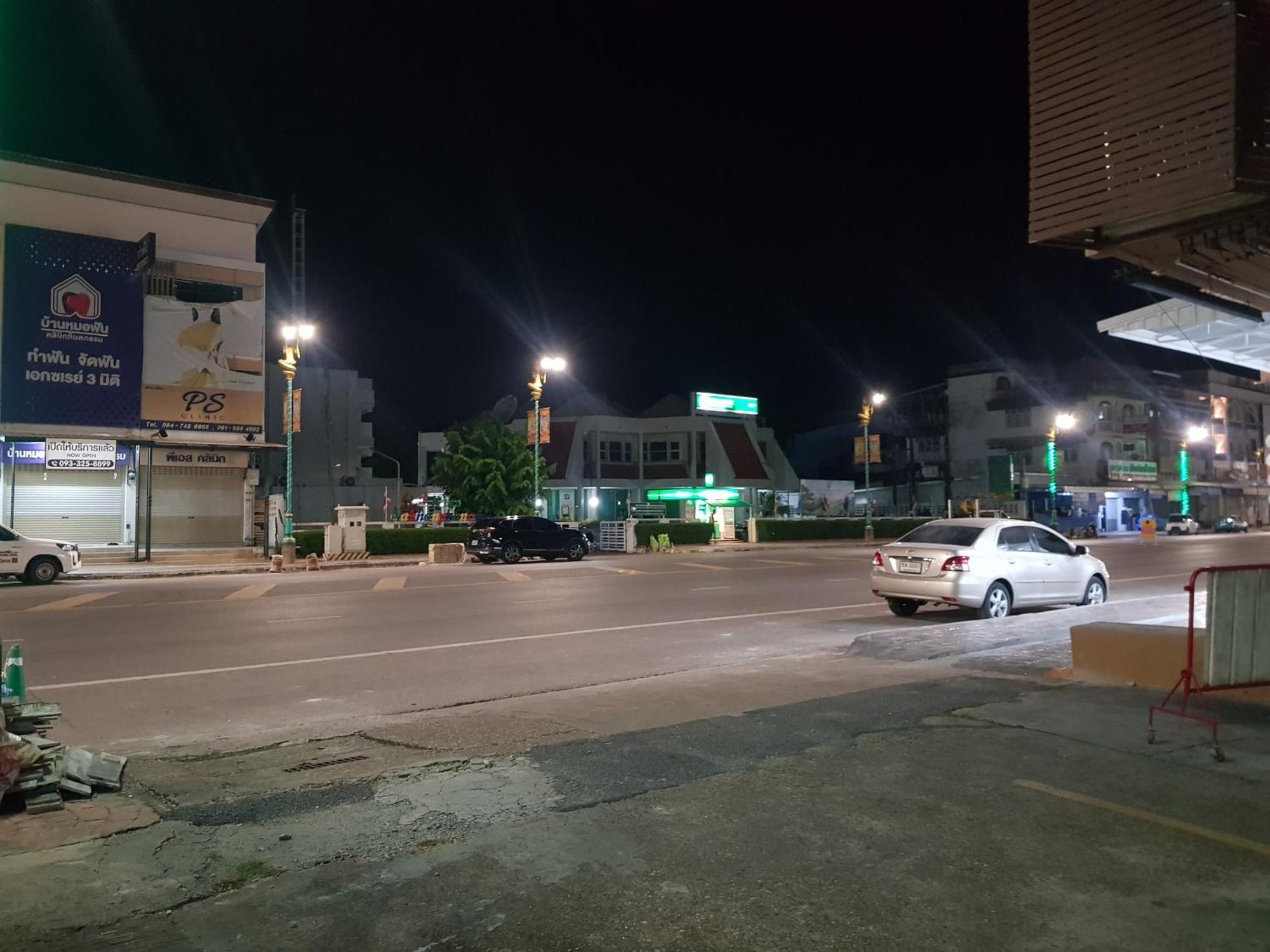 Sp Residence Nakhon Phanom Exteriér fotografie